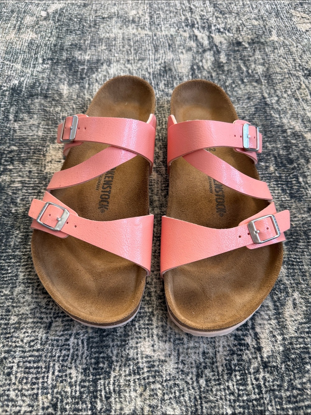 ⚡️Like-New⚡️Birkenstock Women's Coral Yao Buckle Sandals